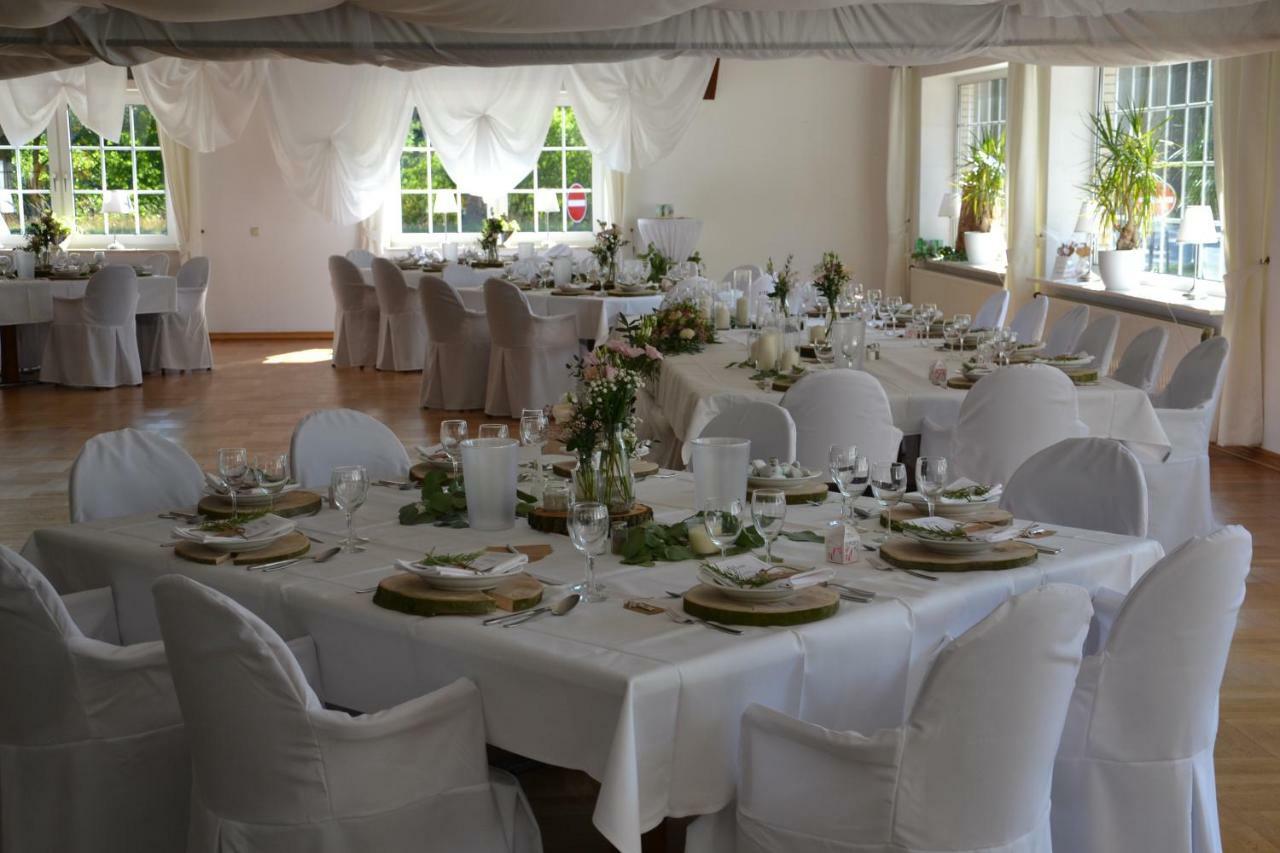 Landhotel Hof Barrl Шневердинген Екстериор снимка